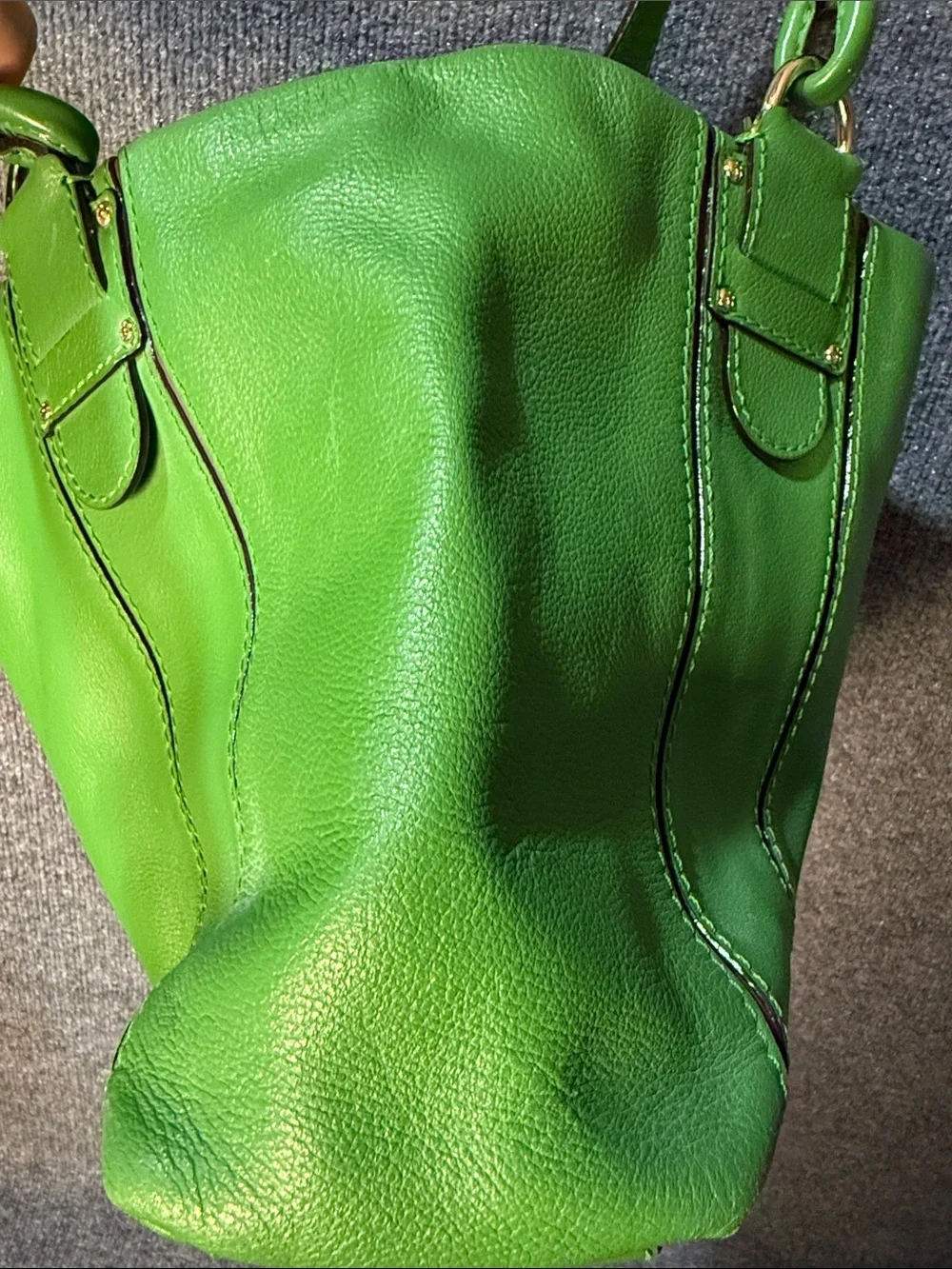 Vintage Kate Spade Green Leather Shoulder Bag with Contrast Trim Excellent!